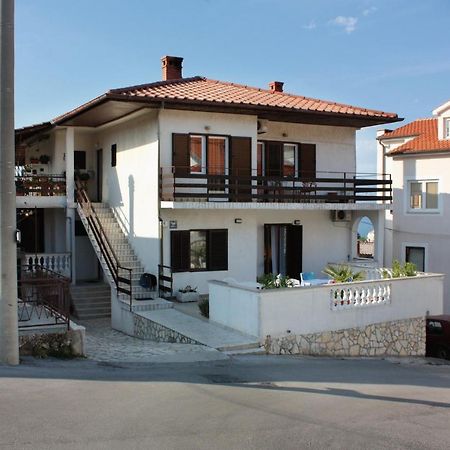 Apartment Vrbnik 5301B Экстерьер фото