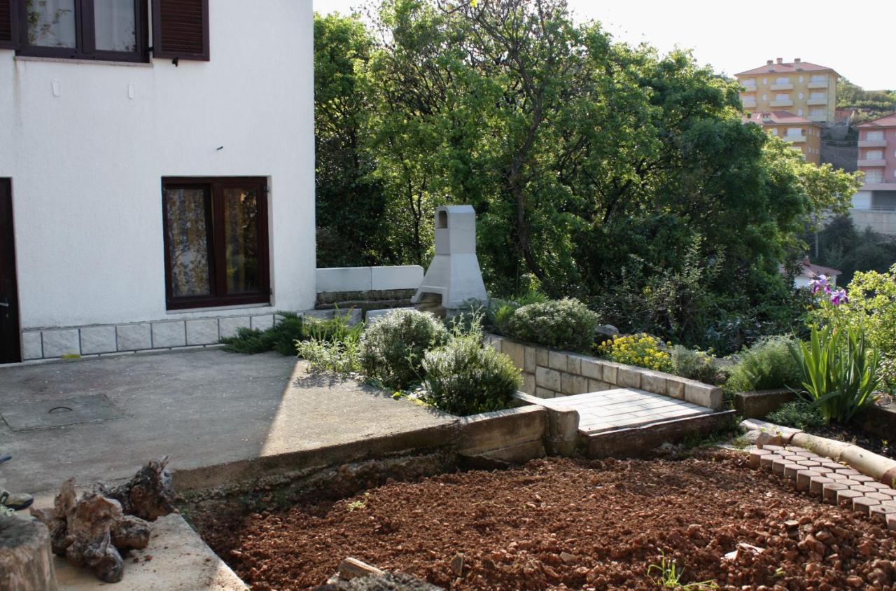 Apartment Vrbnik 5301B Экстерьер фото